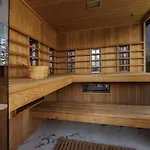 Bauhaus Wellness شقة