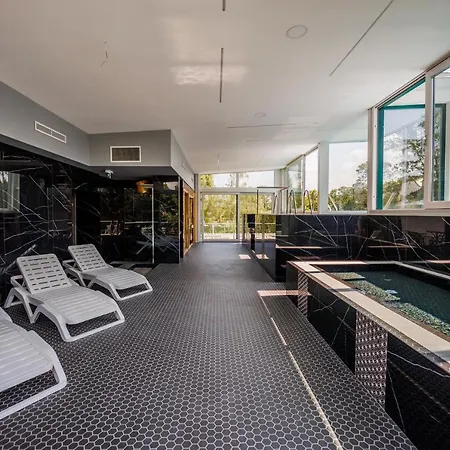 Appartement Bauhaus Wellness Siófok