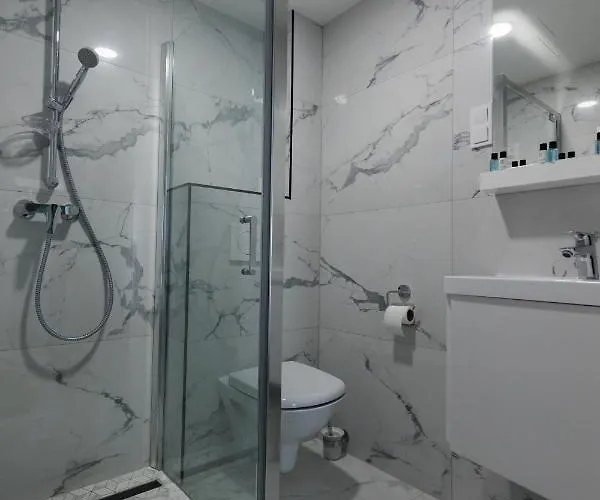 Bauhaus Wellness Apartment *