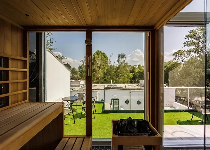 Bauhaus Wellness Apartment *